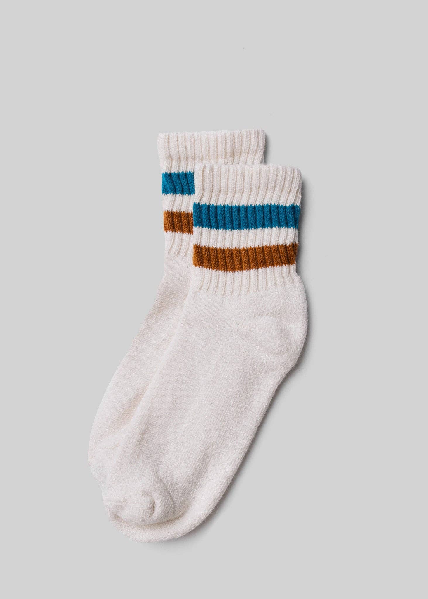 (Available 12/1) The Retro Stripe Quarter Crew Sock