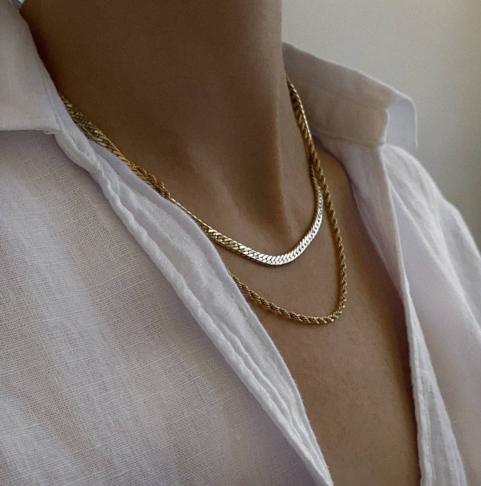 Mini Bowie Necklace 18”-20”