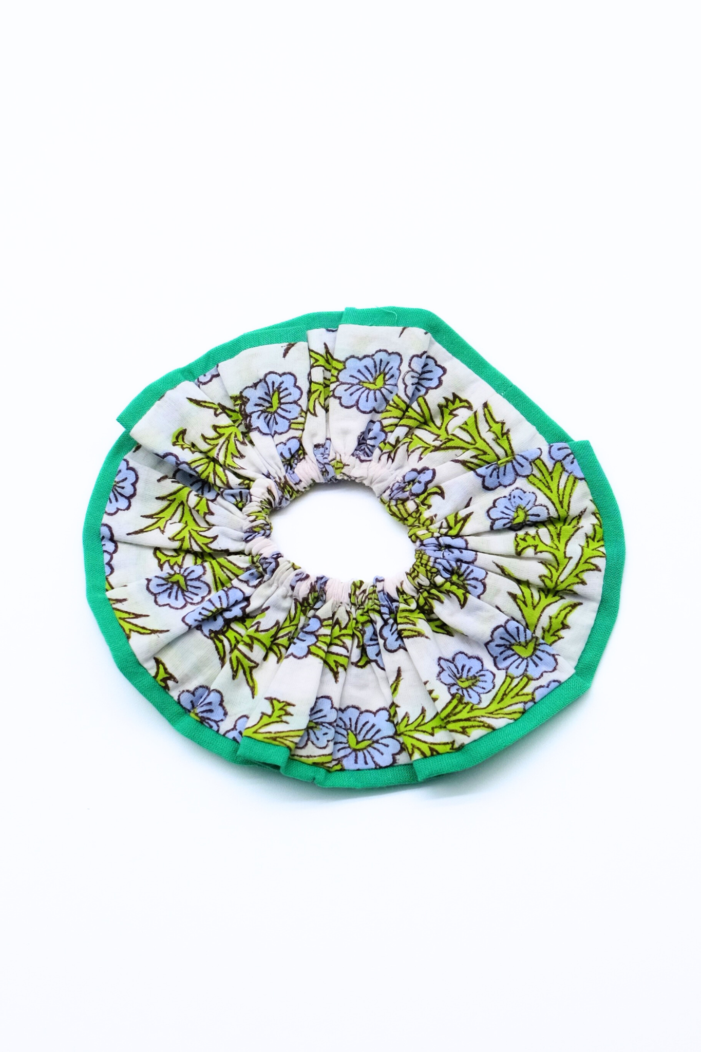 (Available 12/1) Maine Block Print Scrunchie Set