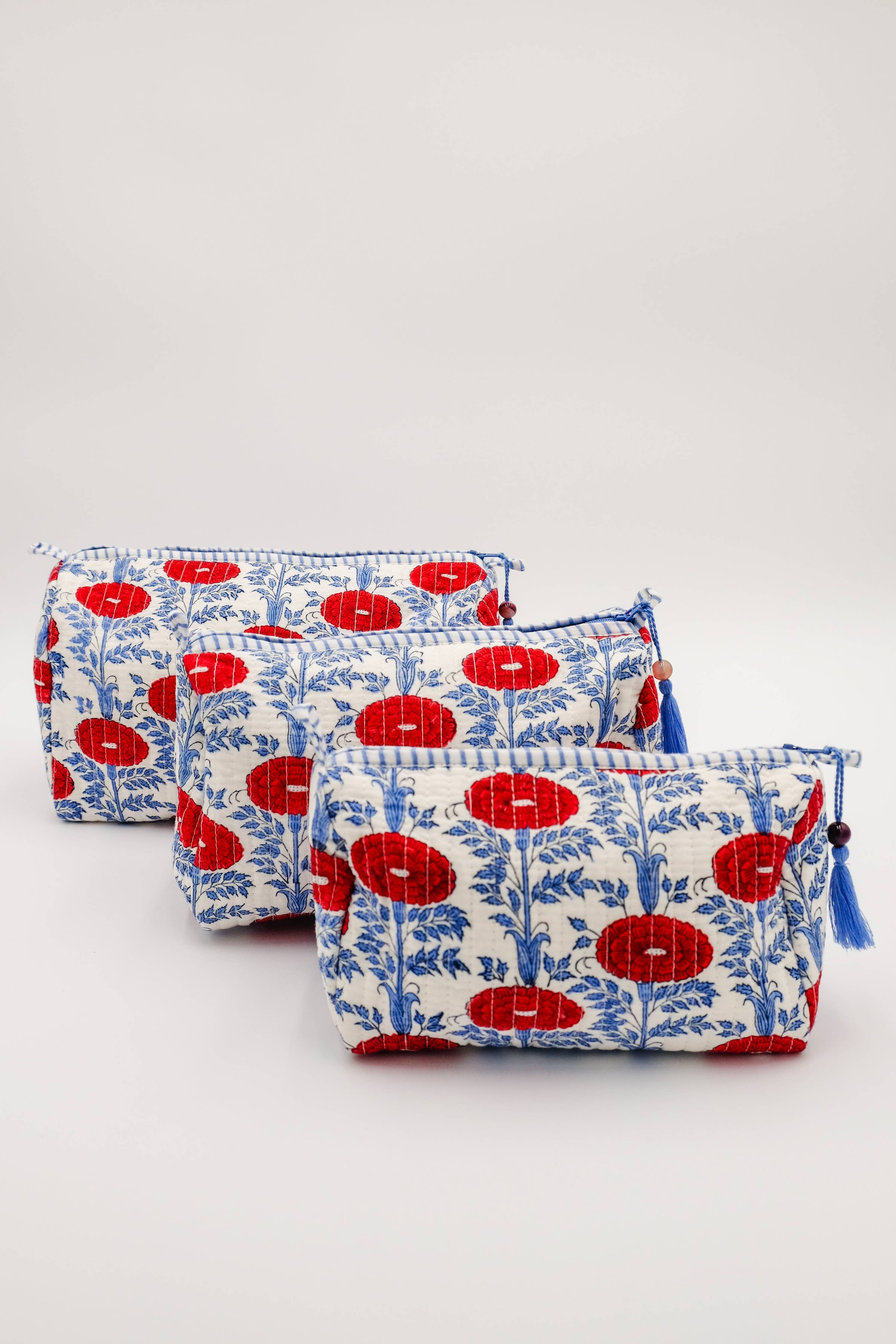 (Available 12/1) Araminta Toiletry Bag: Large