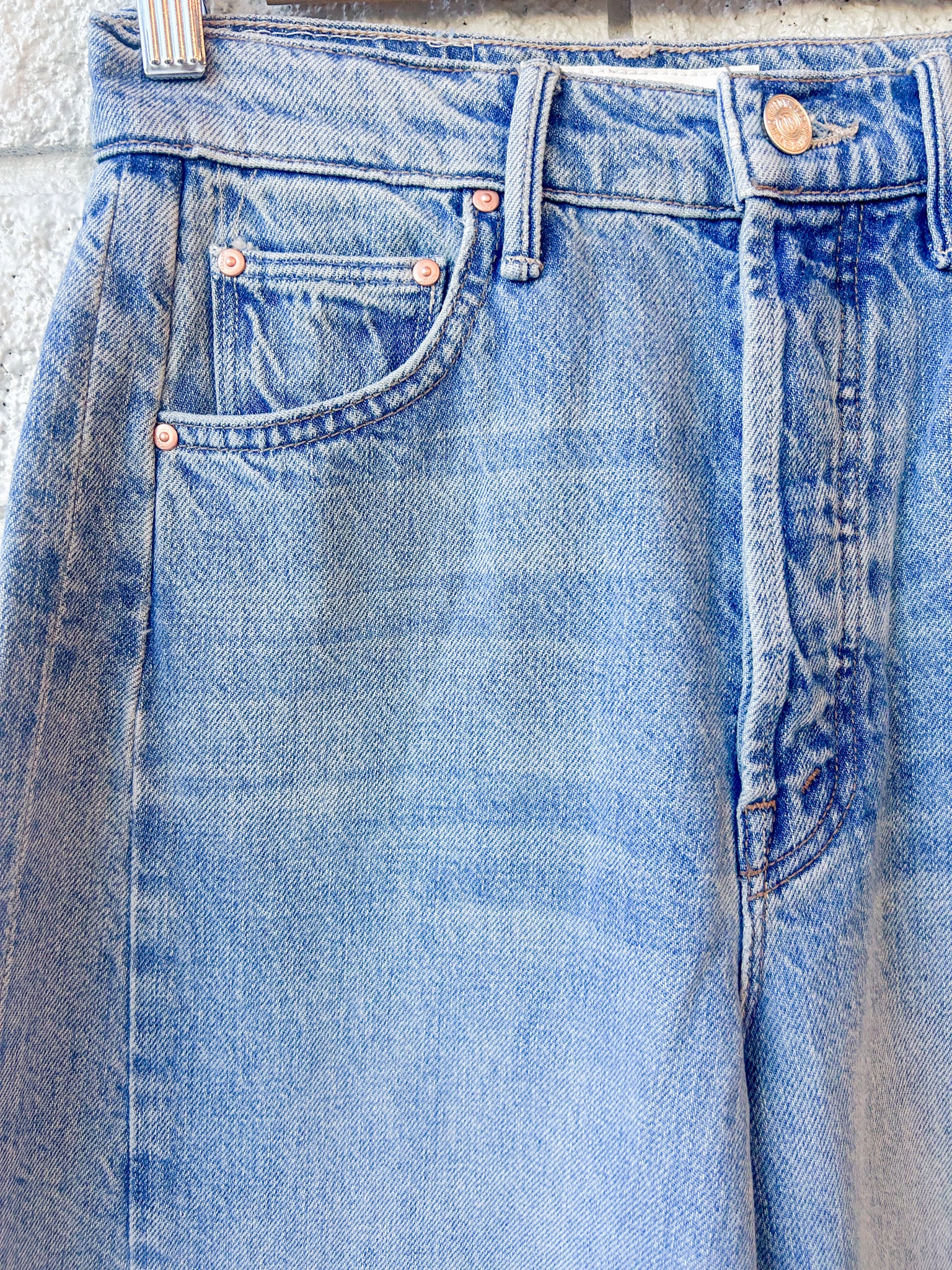 The Pipe-Dream Button Sneak