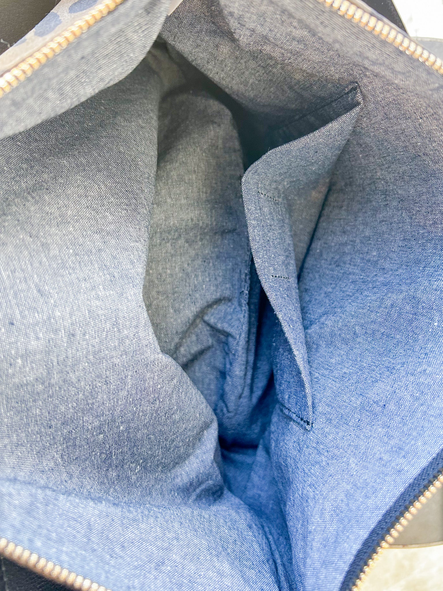 Moyen Messenger - Pablo Cat Suede