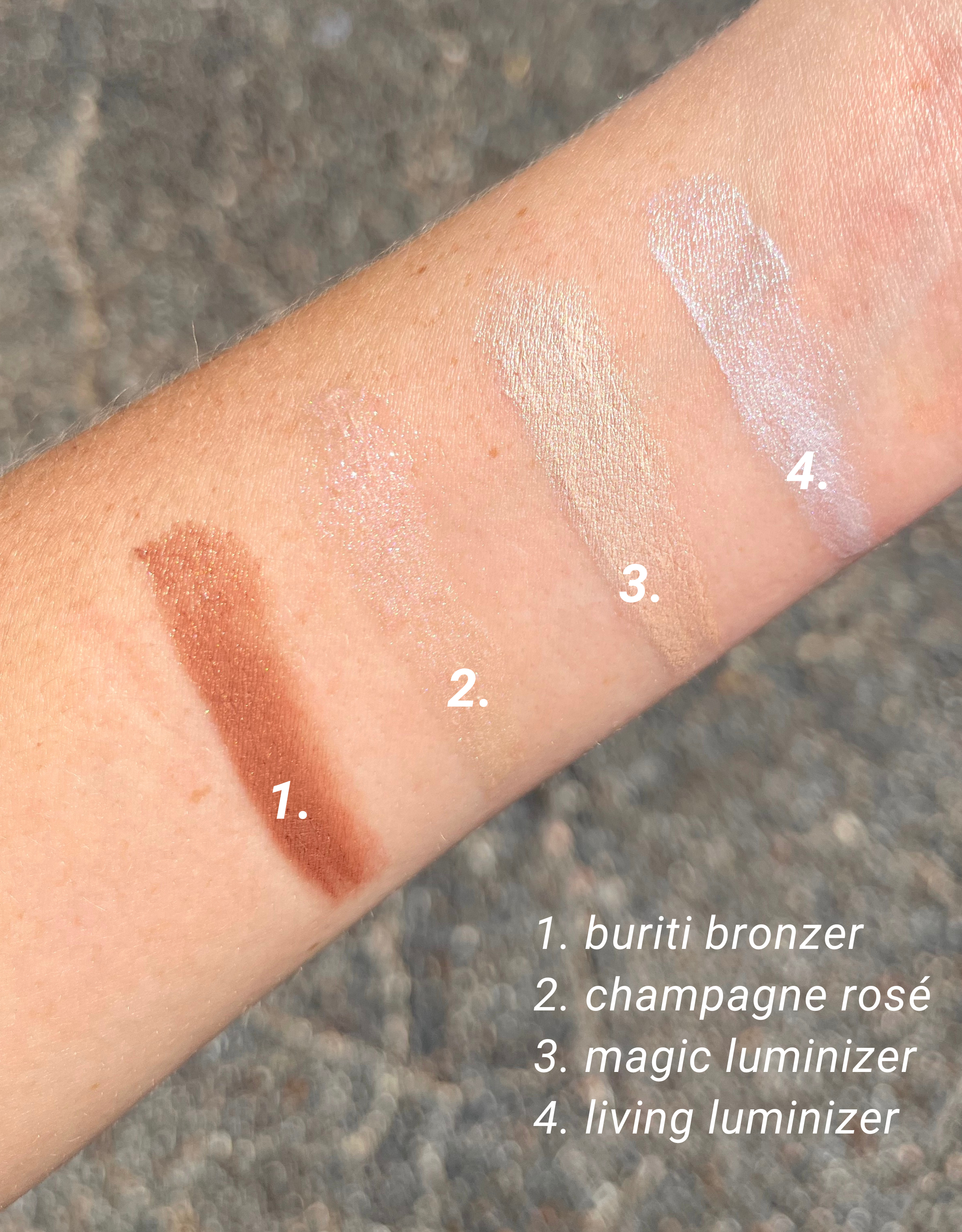 Living Luminizer Glow Quad Mini