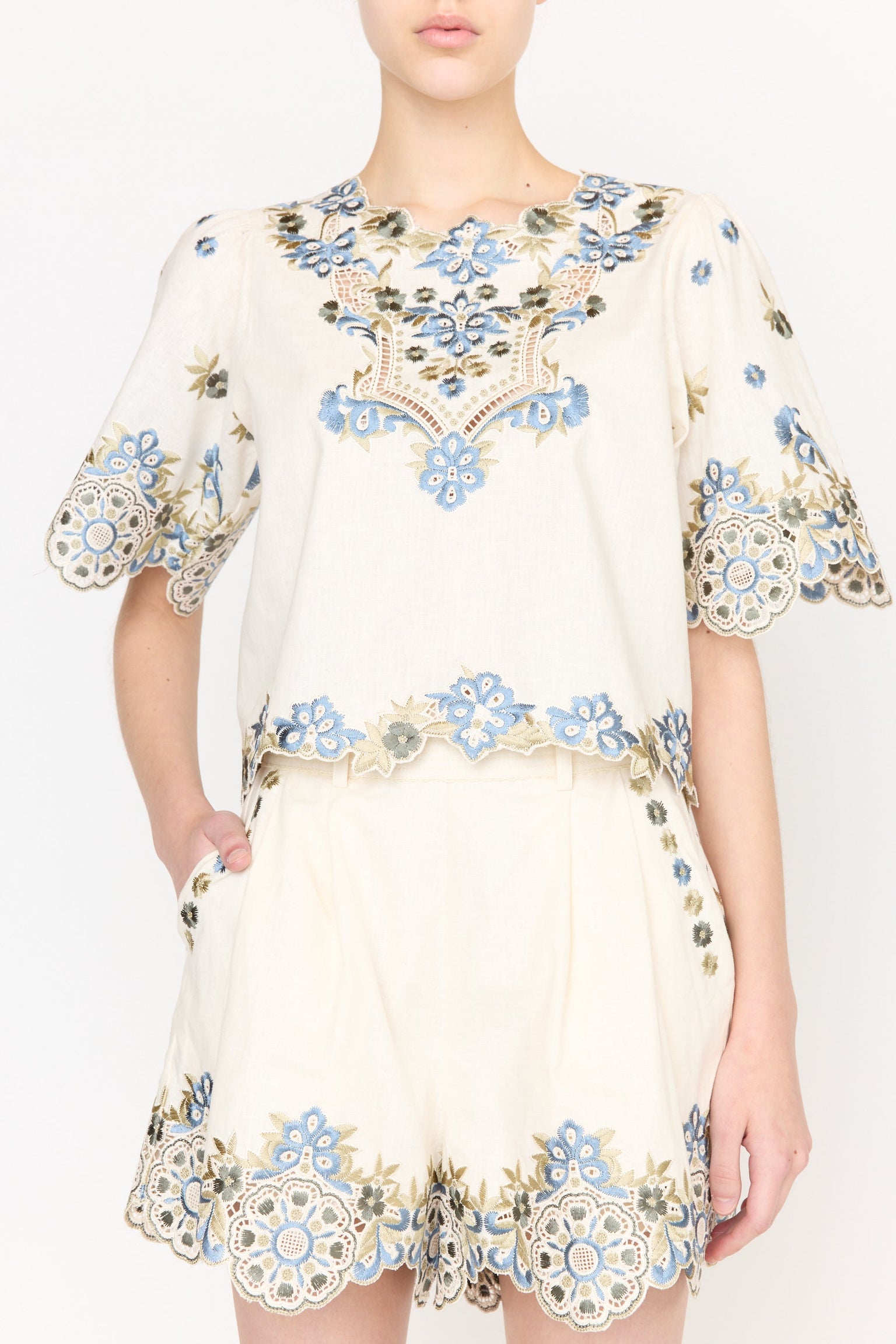 Brynn Top Ivory Ginkgo