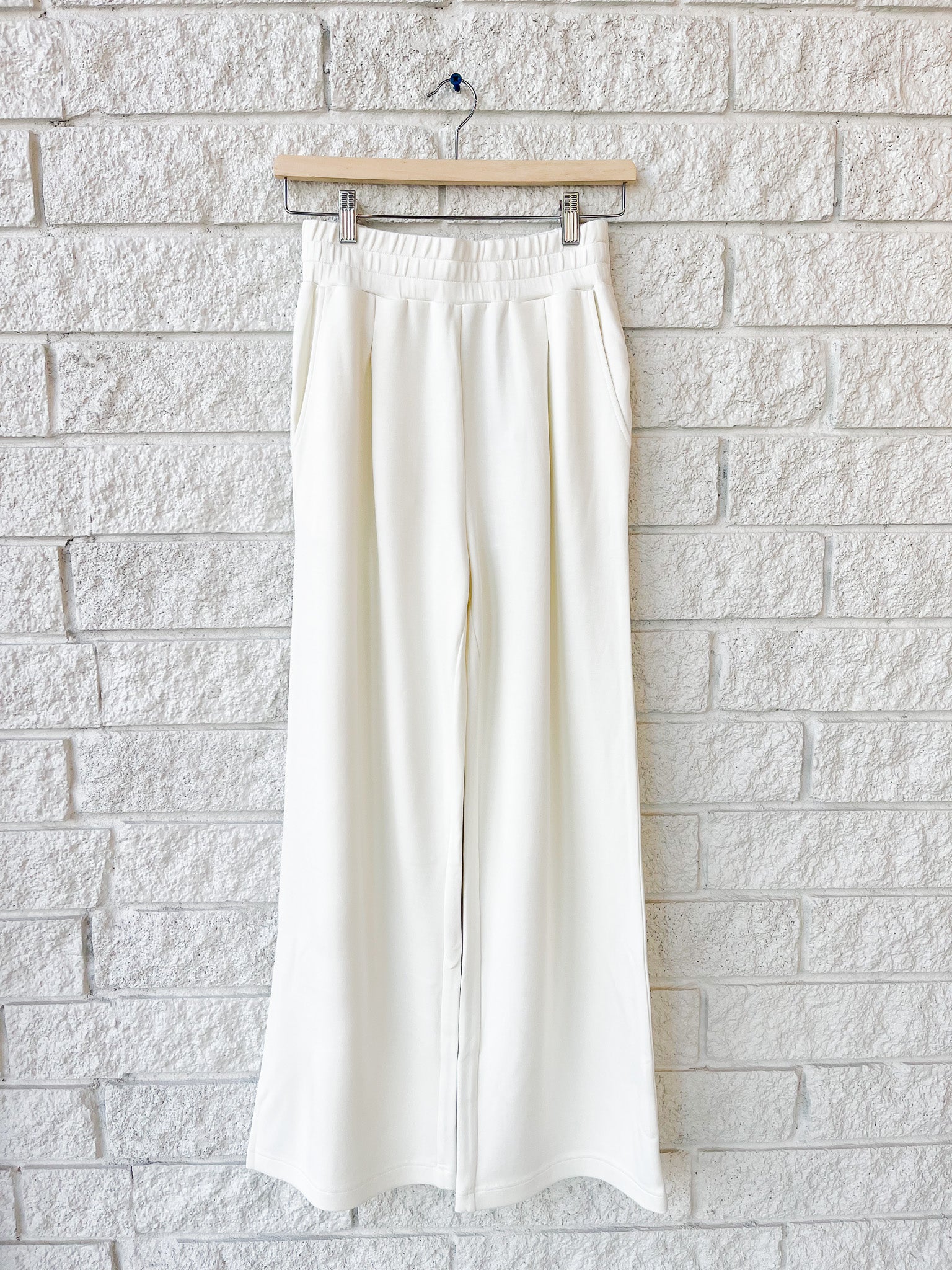 The Extra Wide Leg Pant 29.5
