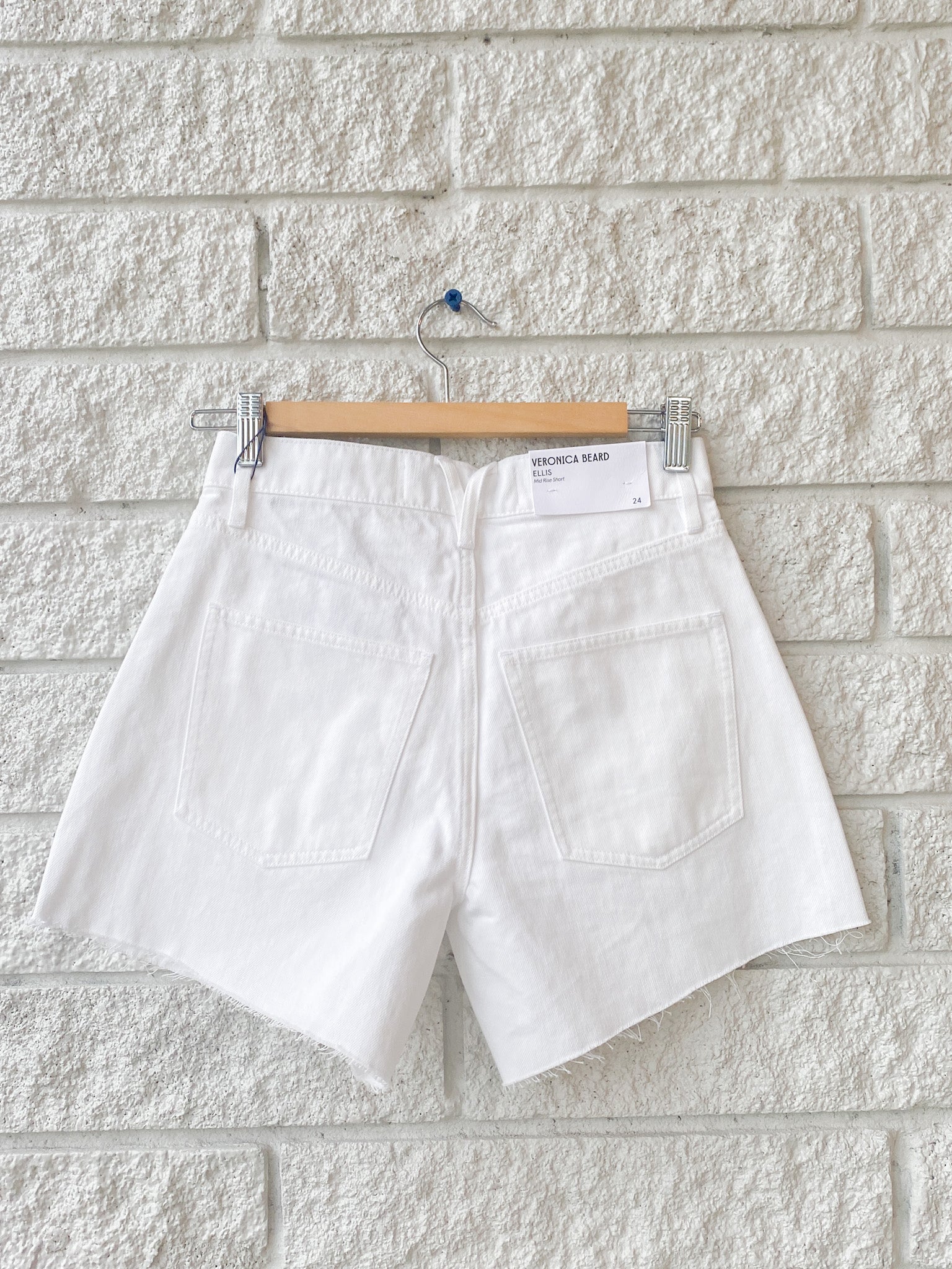 Ellis Mid Rise Short w/ Crosso