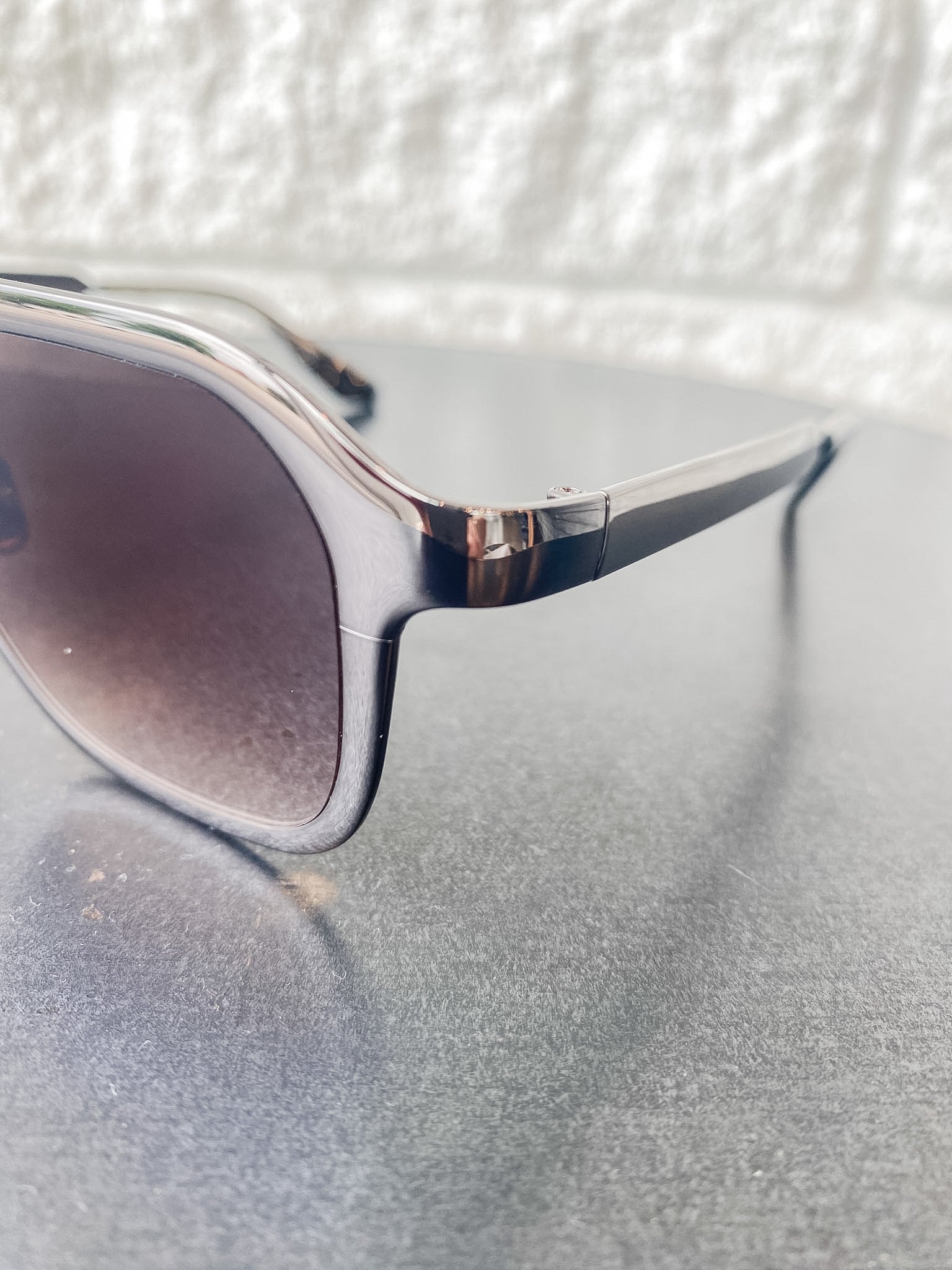 Zander Chroma | Gunmetal Chroma + Black Tea