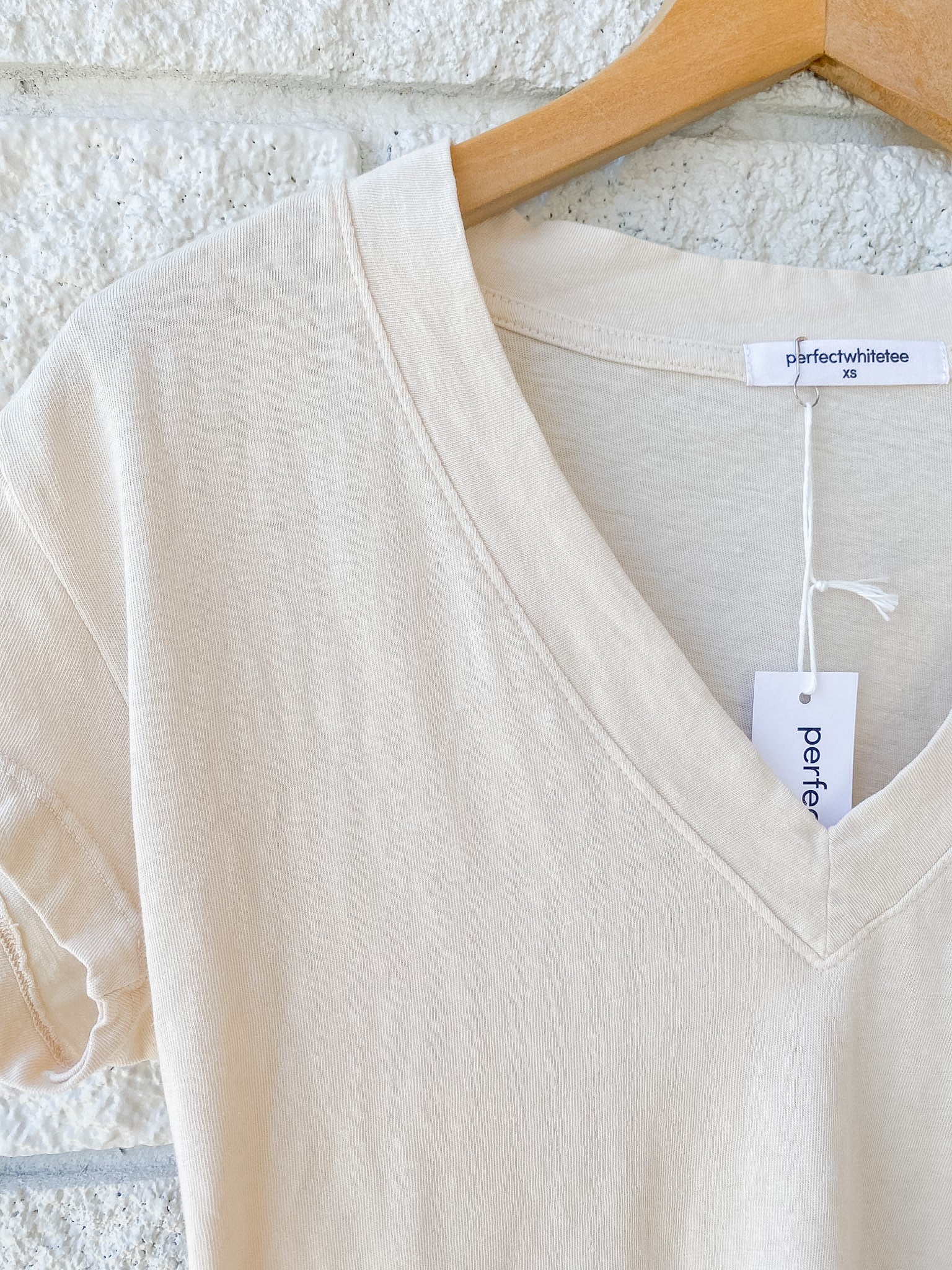 Alanis Tee
