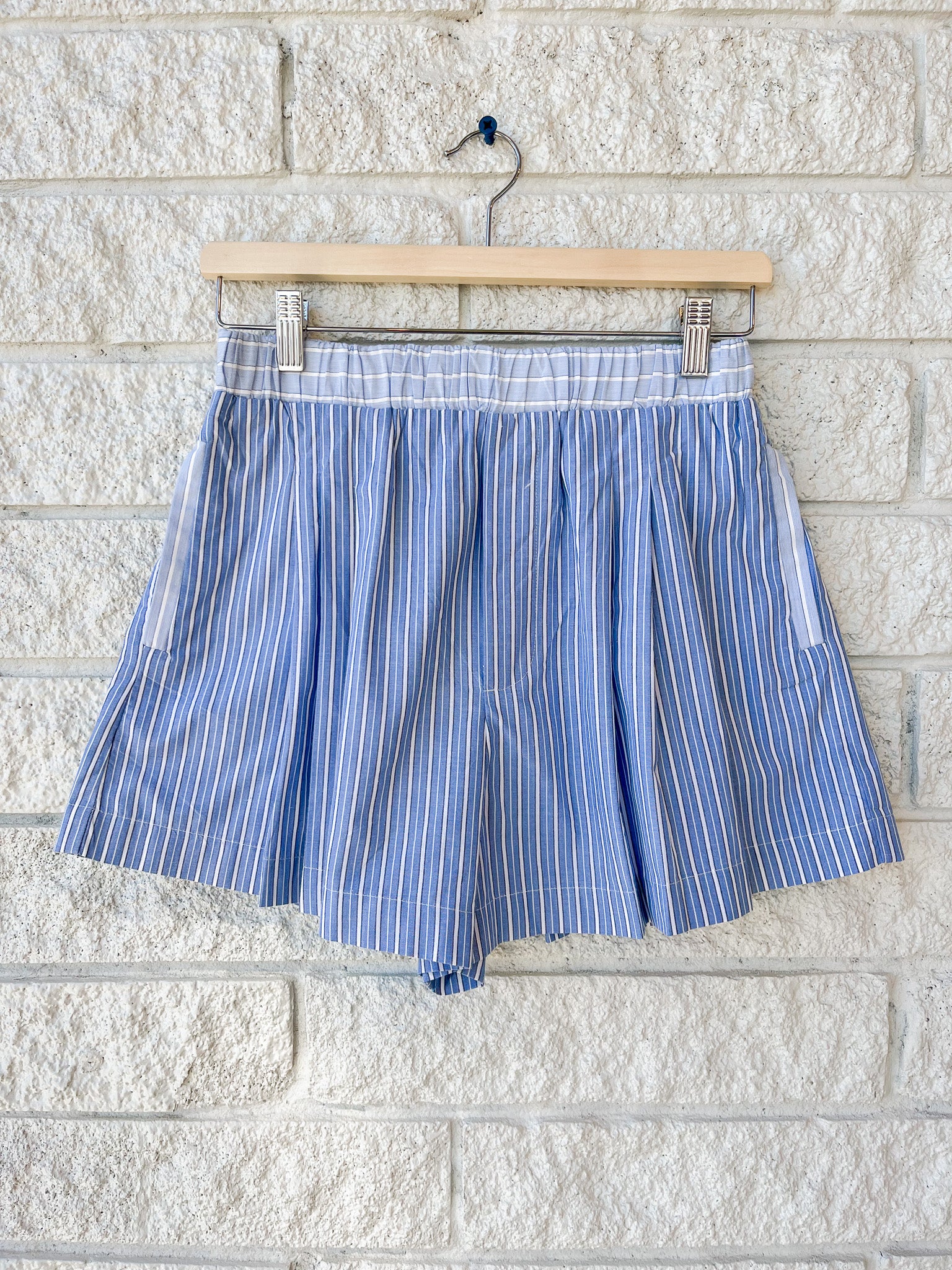 Helmi Striped Shirting Pleat Short