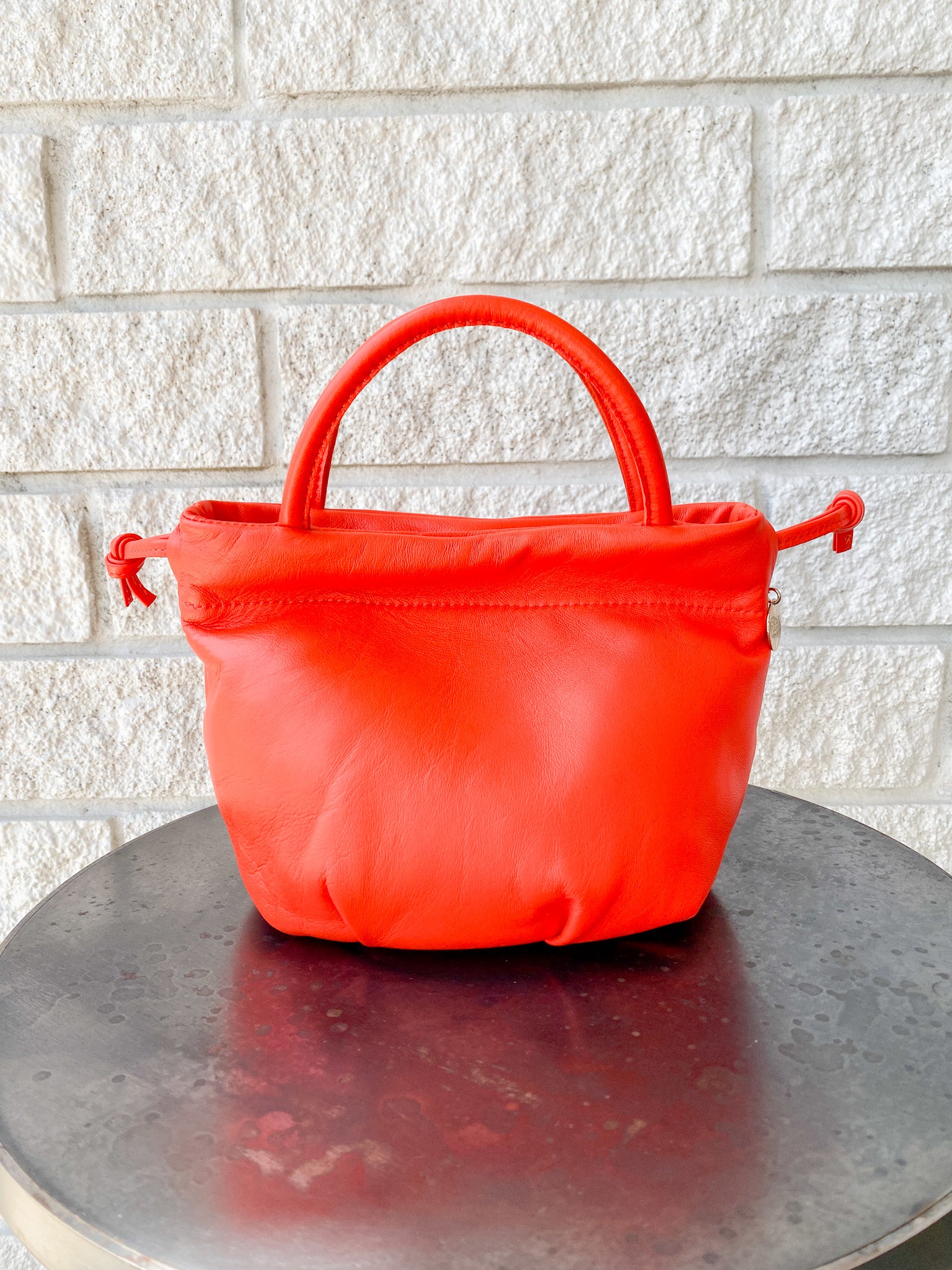 Emma w/ Top Handle - L'ete Nappa