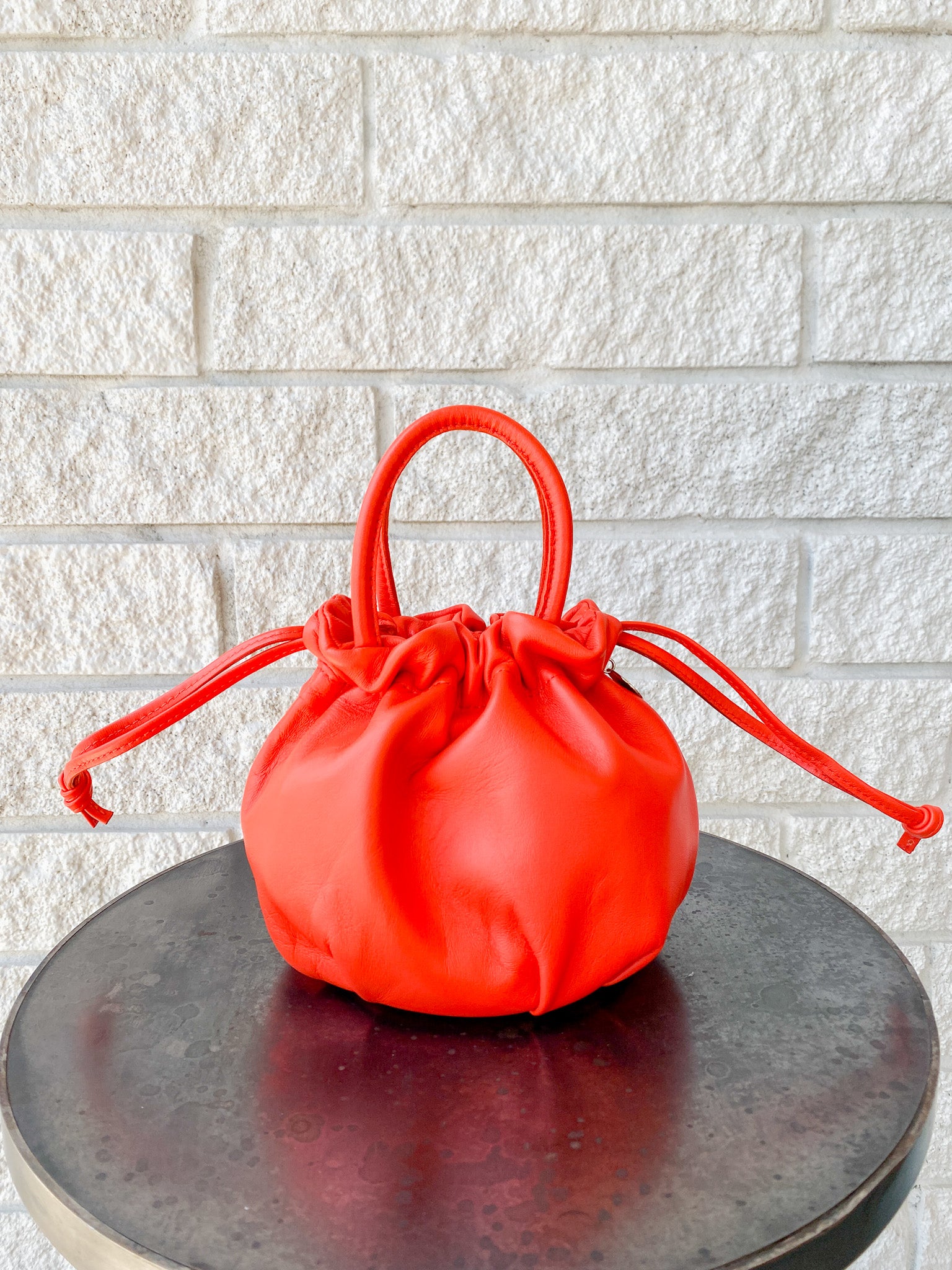 Emma w/ Top Handle - L'ete Nappa