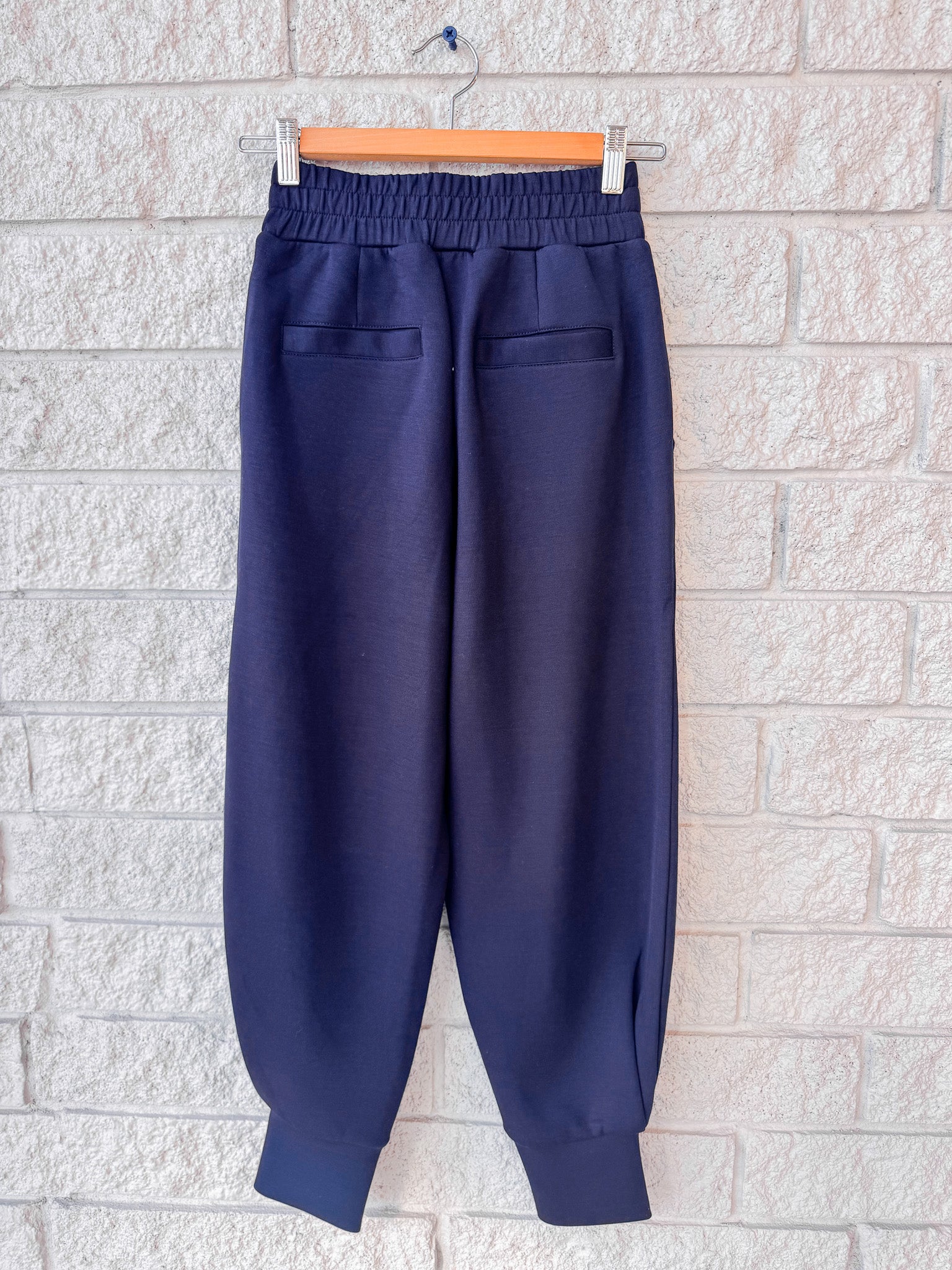 The Relaxed Pant 25