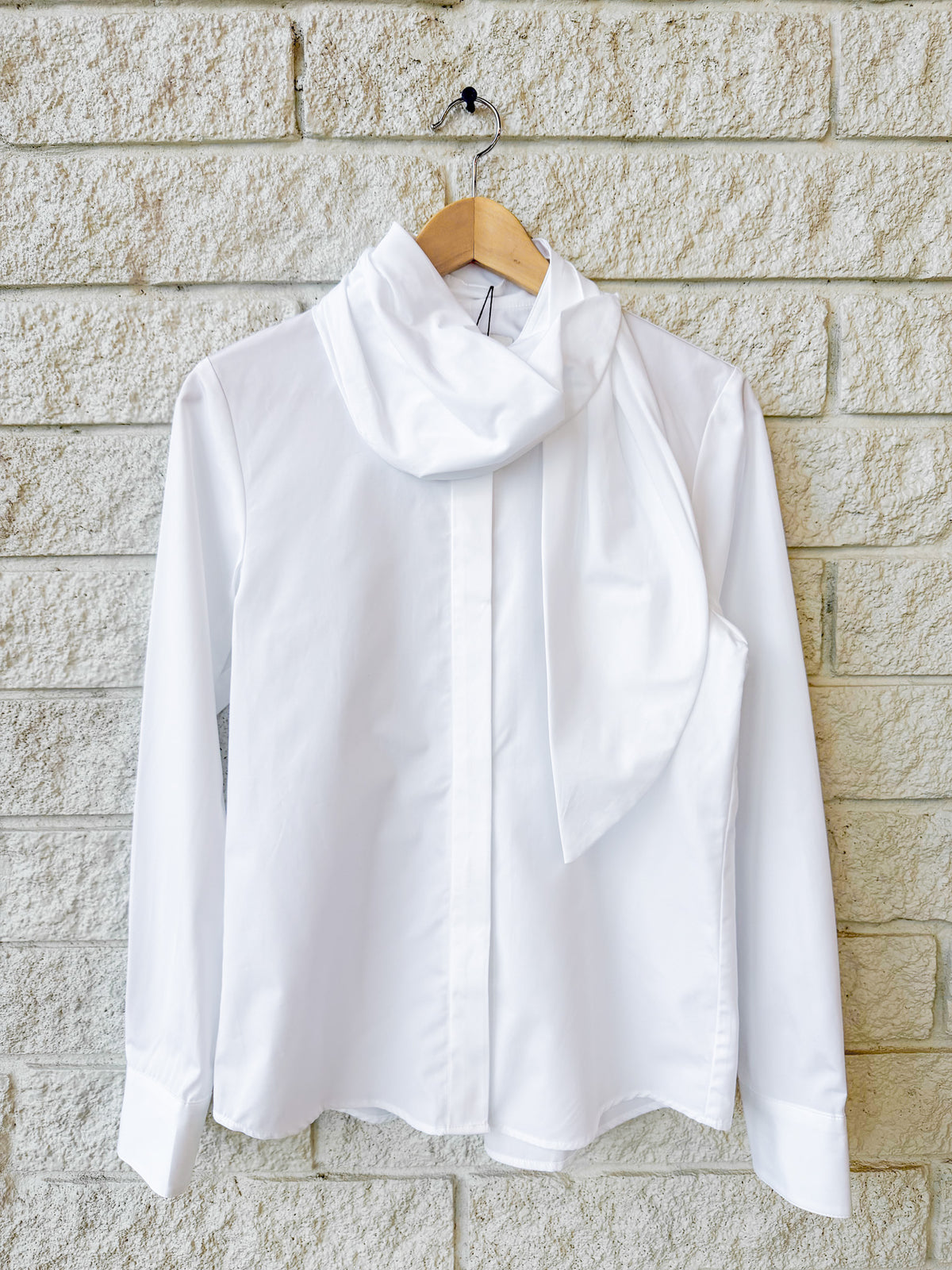 CB Top with Tie in Cotton Poplin