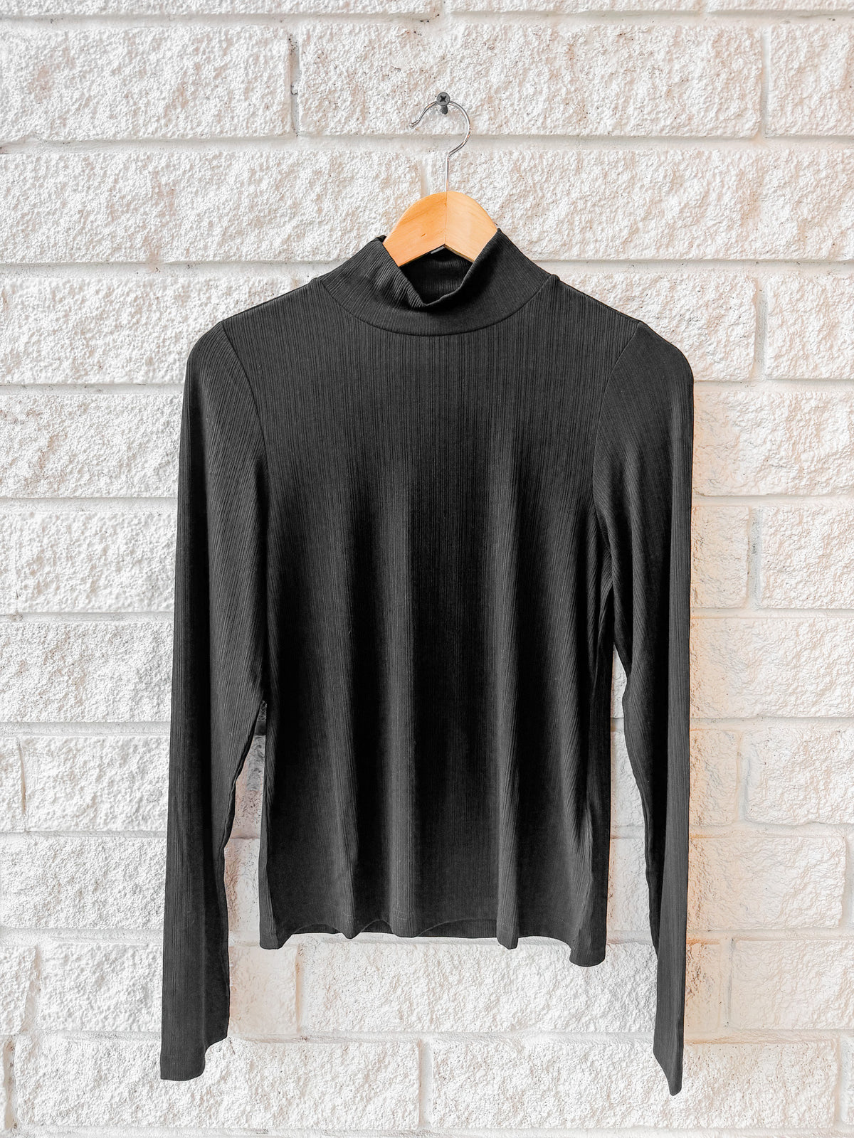 Astrid 2.0 Fitted Long-Sleeve Tee