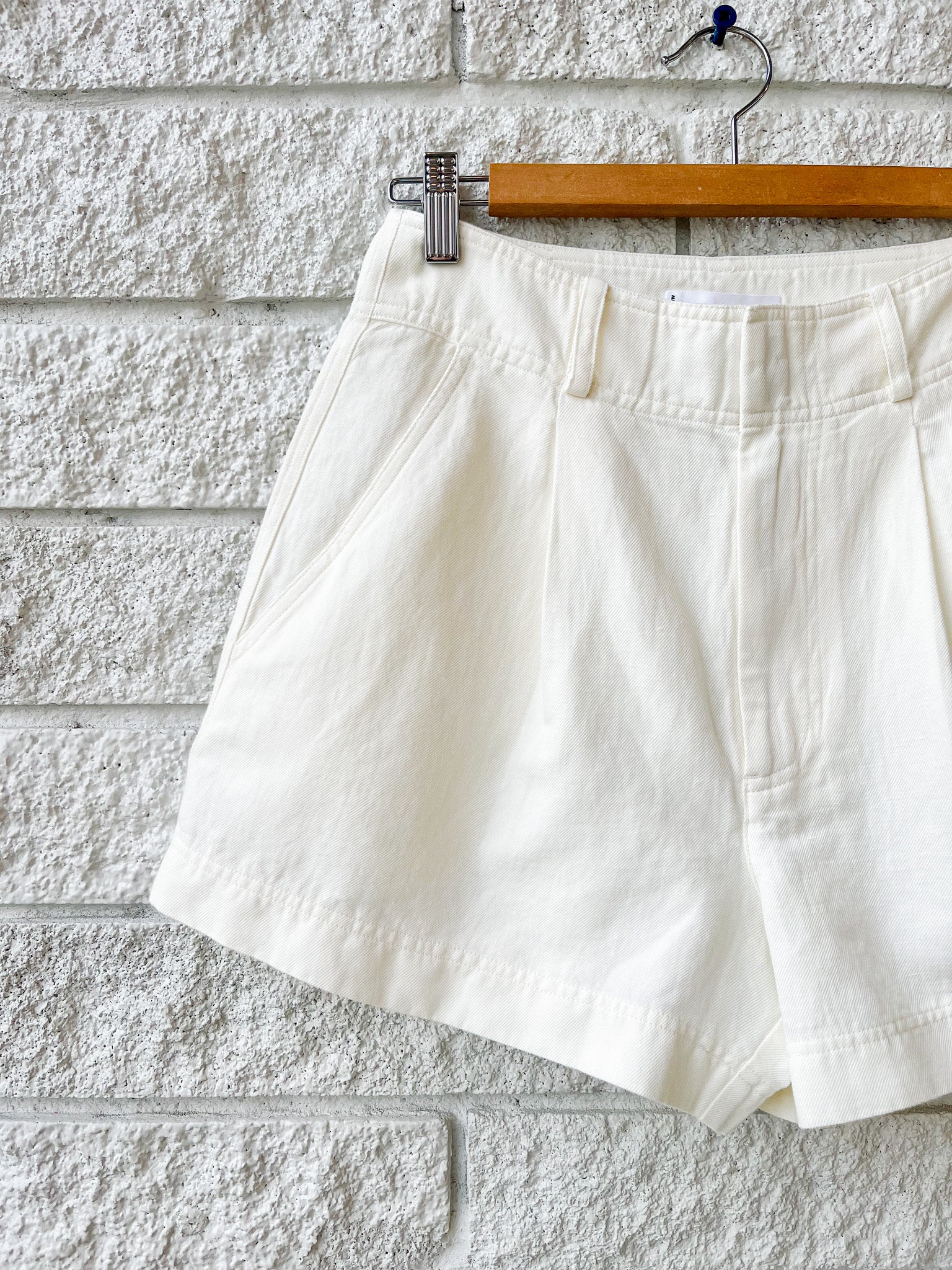 Short Bari Short