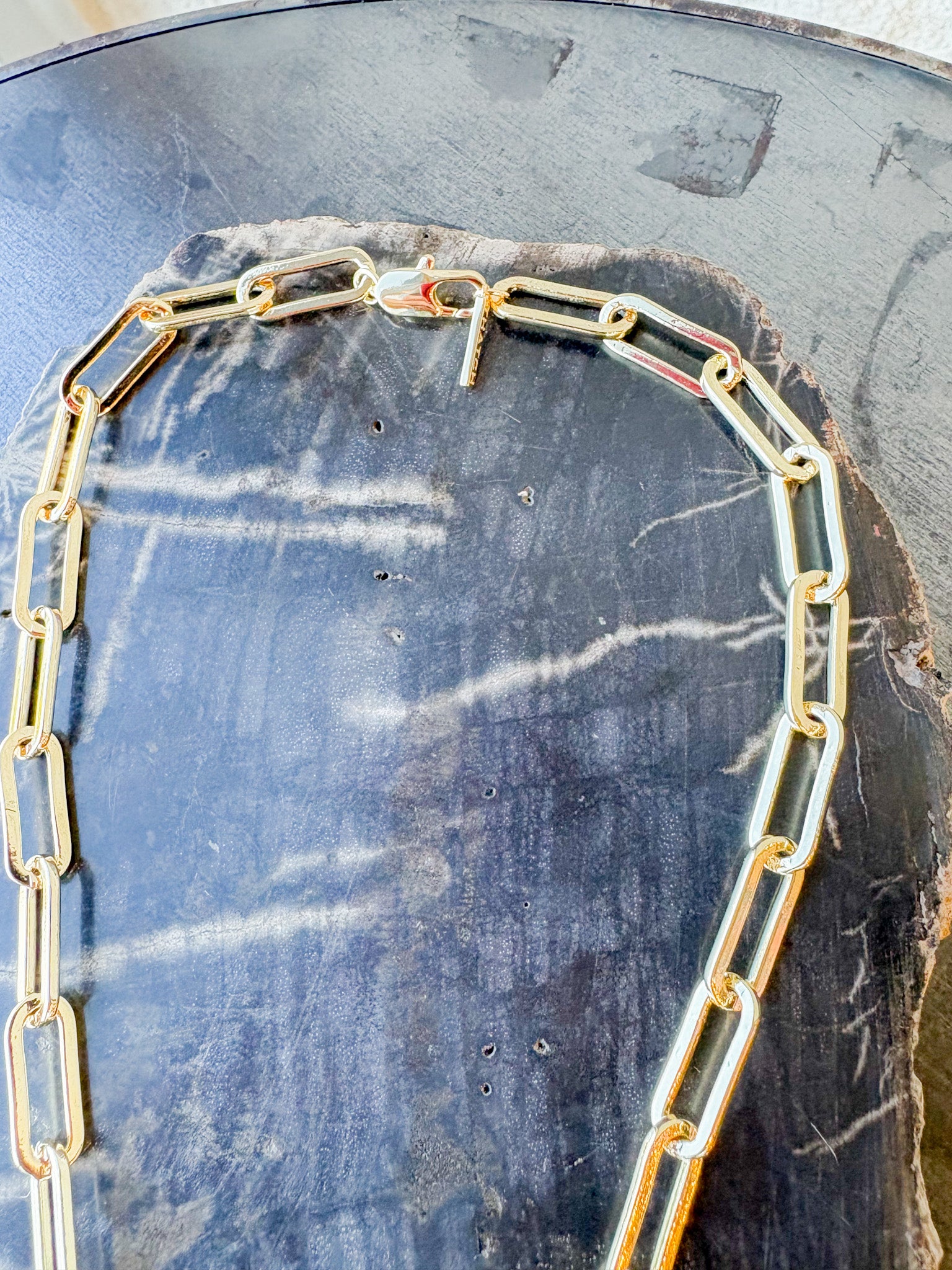 Malene Pink Jade Clip Necklace