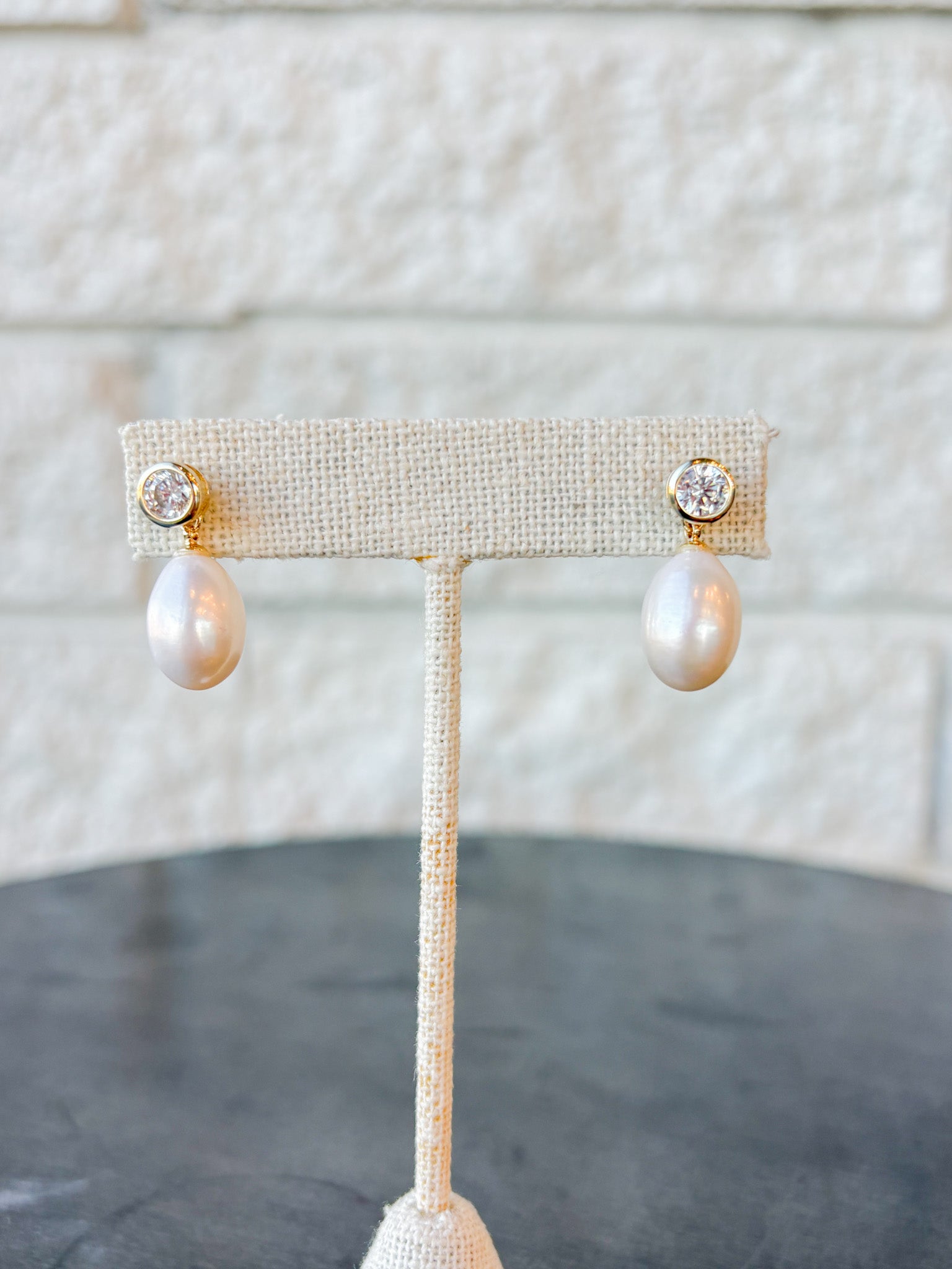 Andros Pearl Earrings