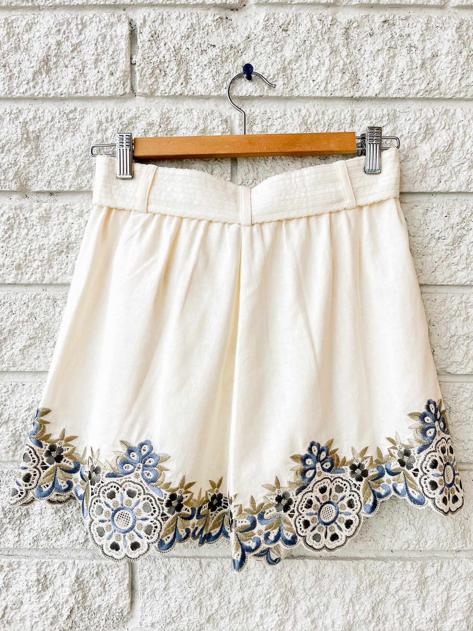 Charlize Short Ivory Grinkgo