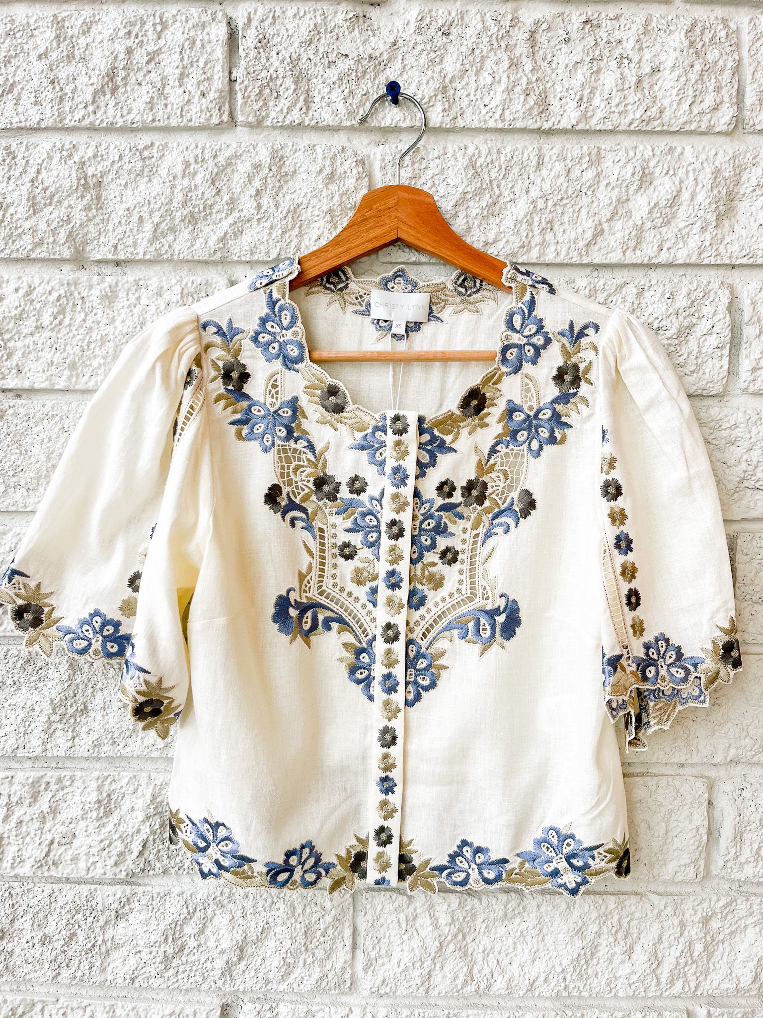 Brynn Top Ivory Ginkgo