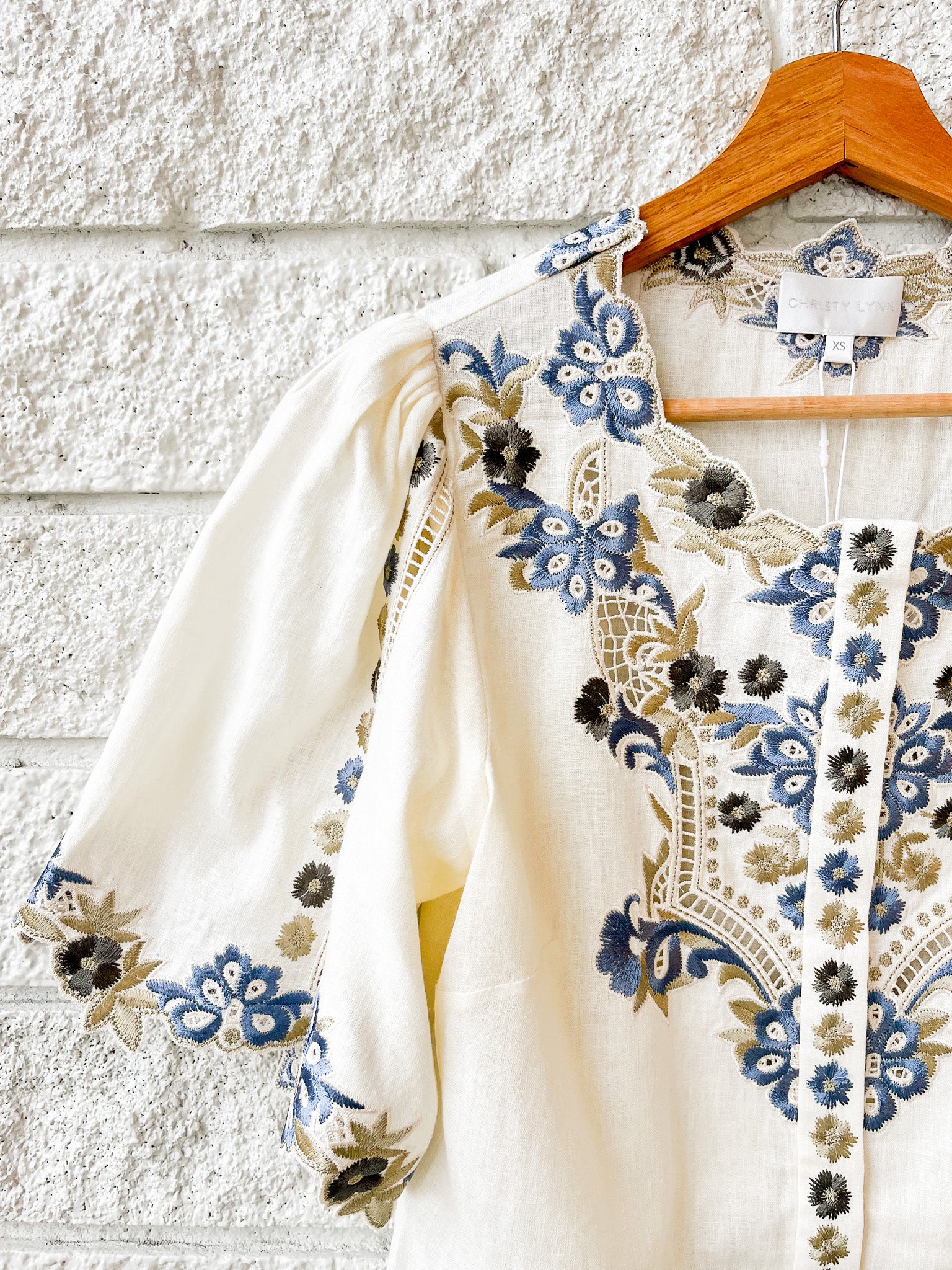Brynn Top Ivory Ginkgo