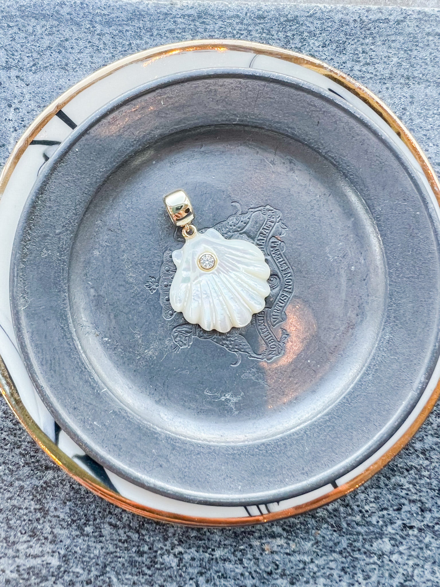Coquille Mother Of Pearl Bail Charm