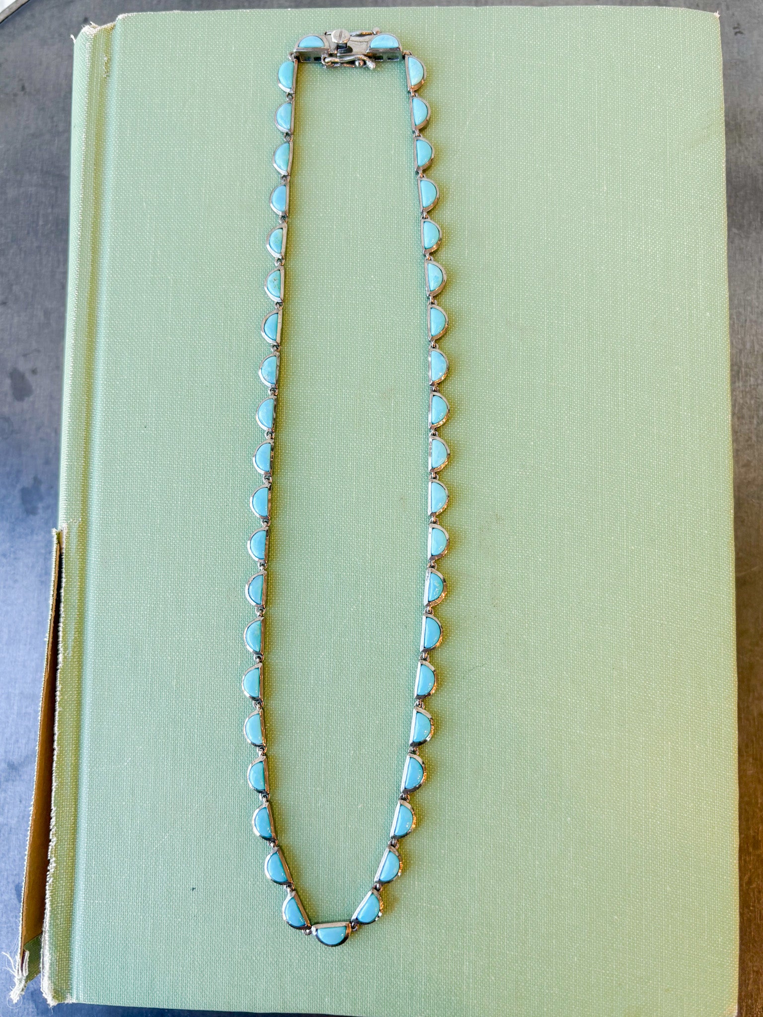 Riviere Scallop Necklace