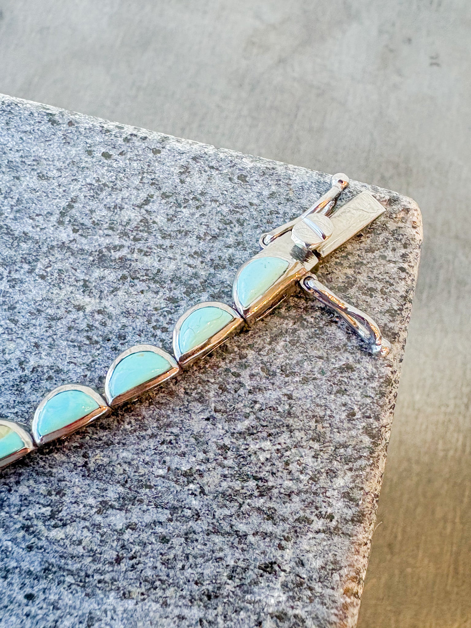 Scallop Tennis Bracelet