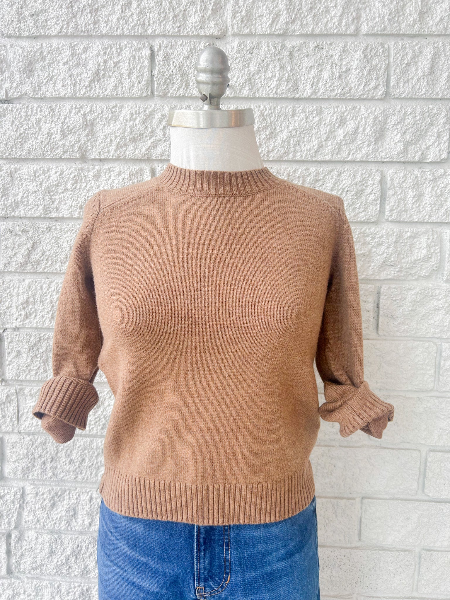 Ludma Sweater