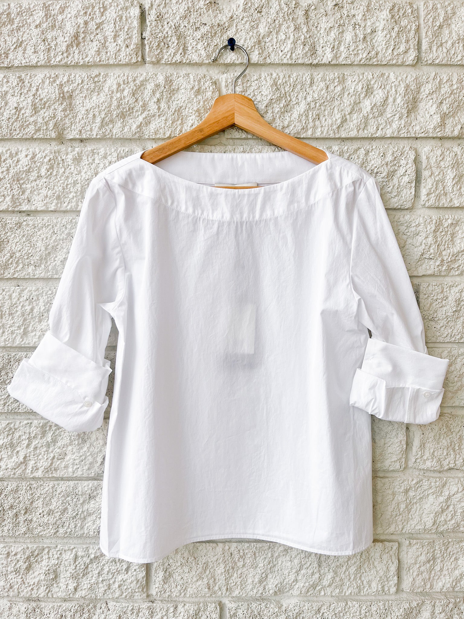 Boat Neck W Double Rolled Sleeve