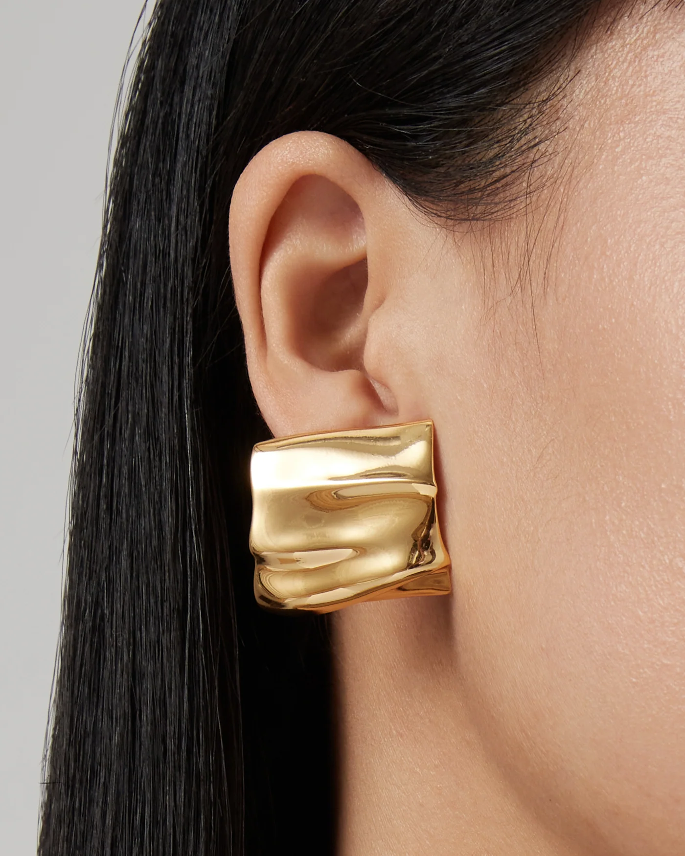 Sundra Earrings