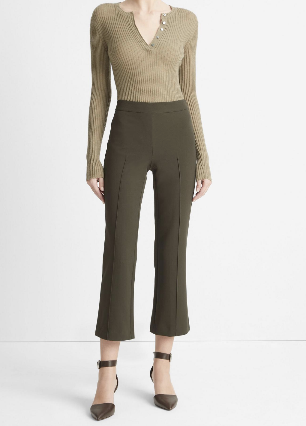 Mid Rise Pintuck Crop Flare Pant