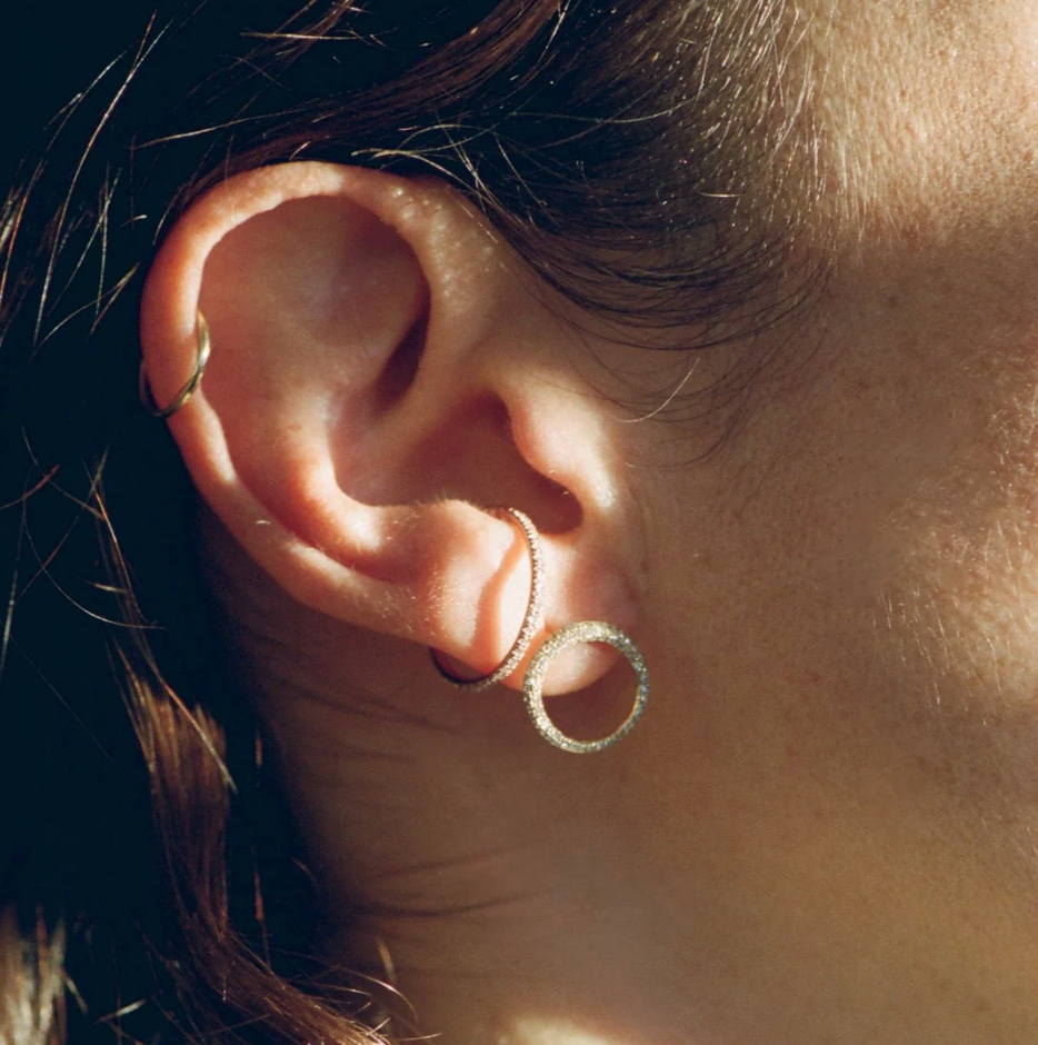 Small Balloon Earrings with White Pavé Diamonds Classic