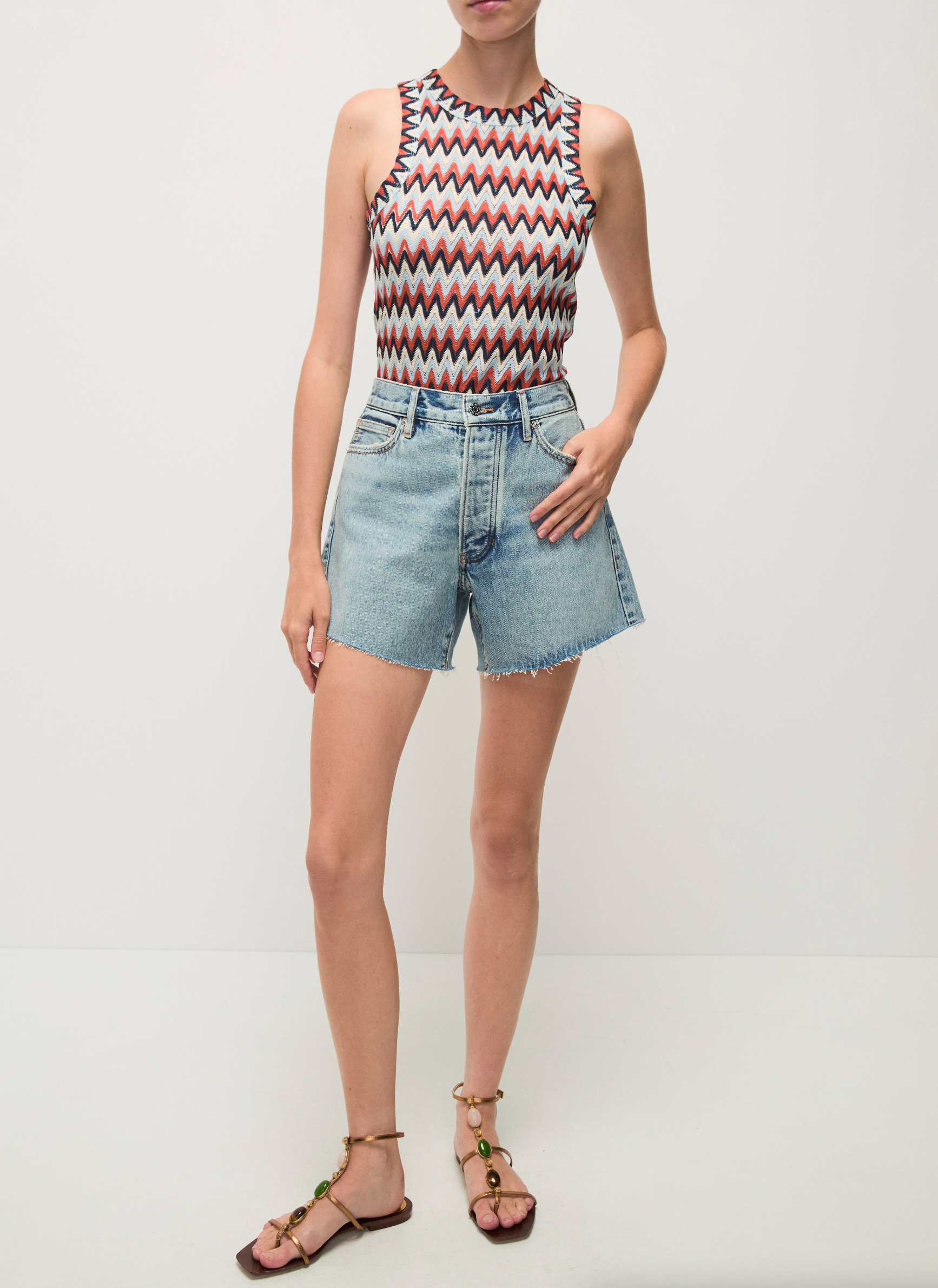 Ellis Mid Rise Short