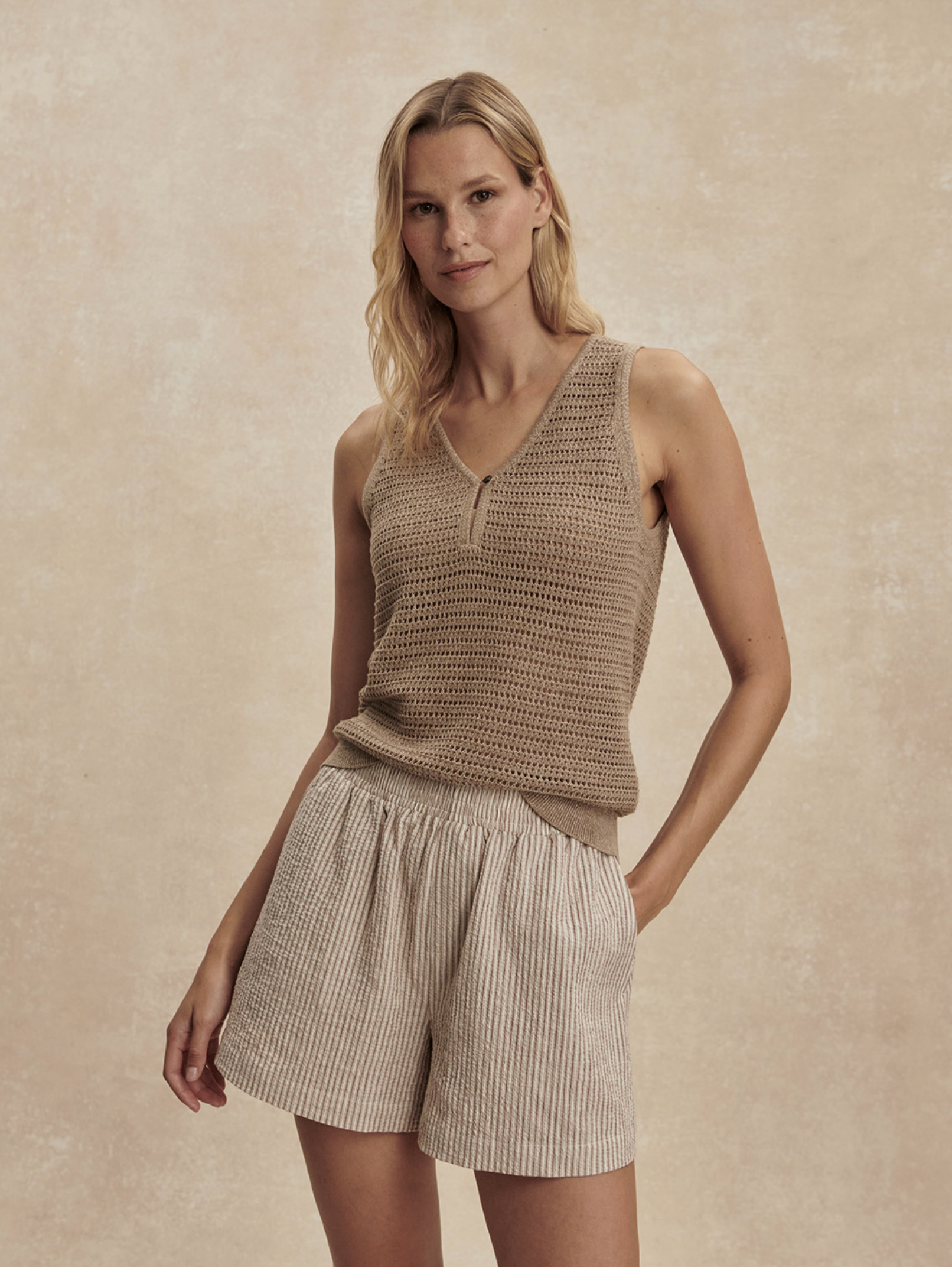 Darina Short 4