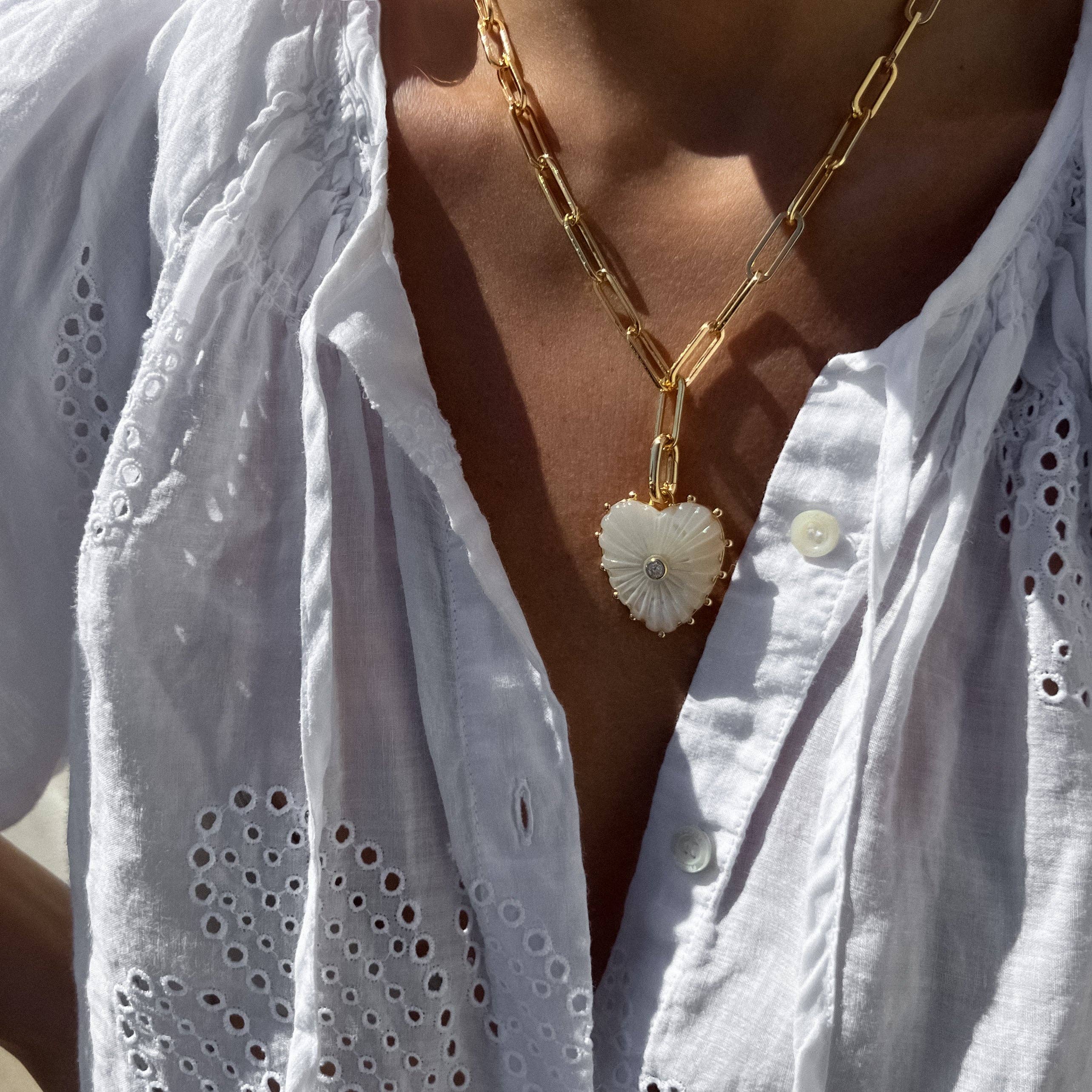 Malene Mother Of Pearl Clip Charm