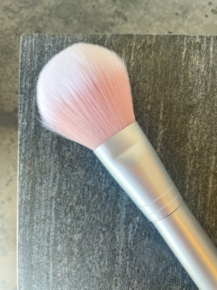 SKIN2SKIN POWDER BLUSH BRUSH Prefontaine